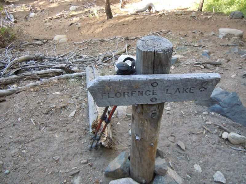 Leaving the JMT for a few miles to get more food!
